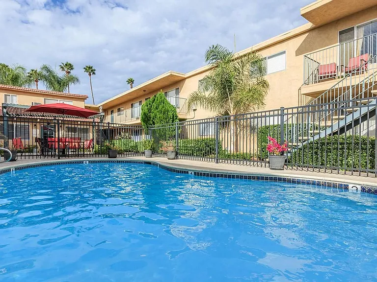 Casa Tierra Apartments — Photo 6