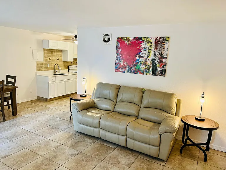 813 Middle St #2 — Photo 13