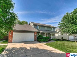 16113 Monroe St, Omaha, NE 68135