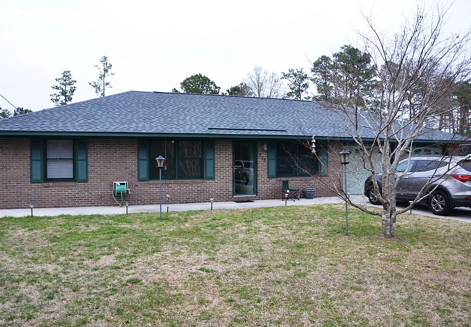 212 Mason Town Rd