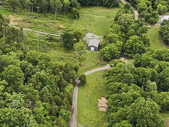 4th image of 97 Redd Branch Rd