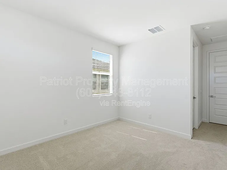 7404 W Buckhorn Trl — Photo 25