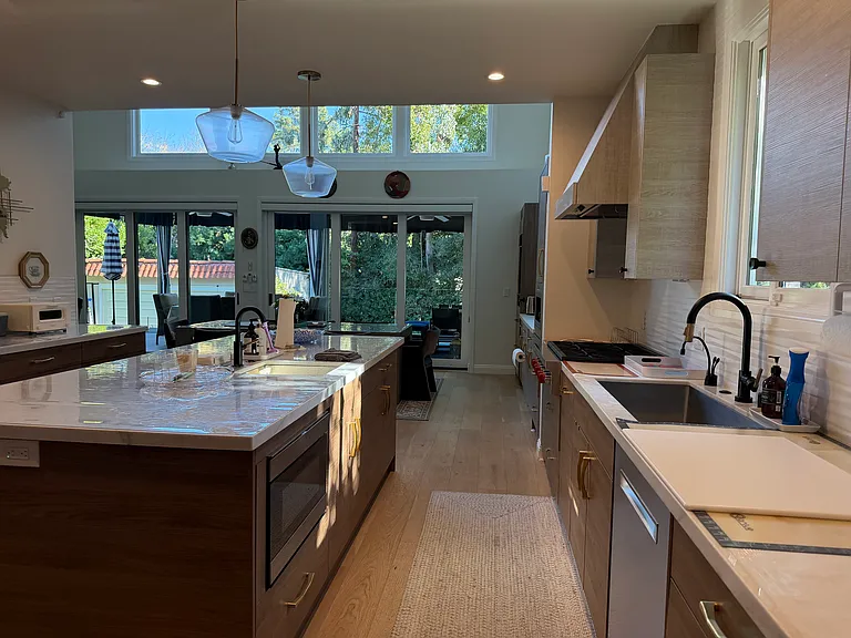 1376 Ridge Way — Photo 30