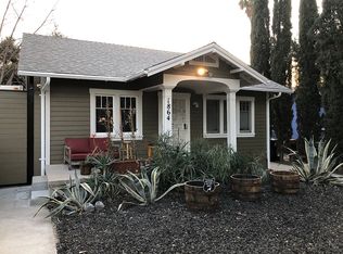 1864 Yosemite Dr, Los Angeles, CA 90041