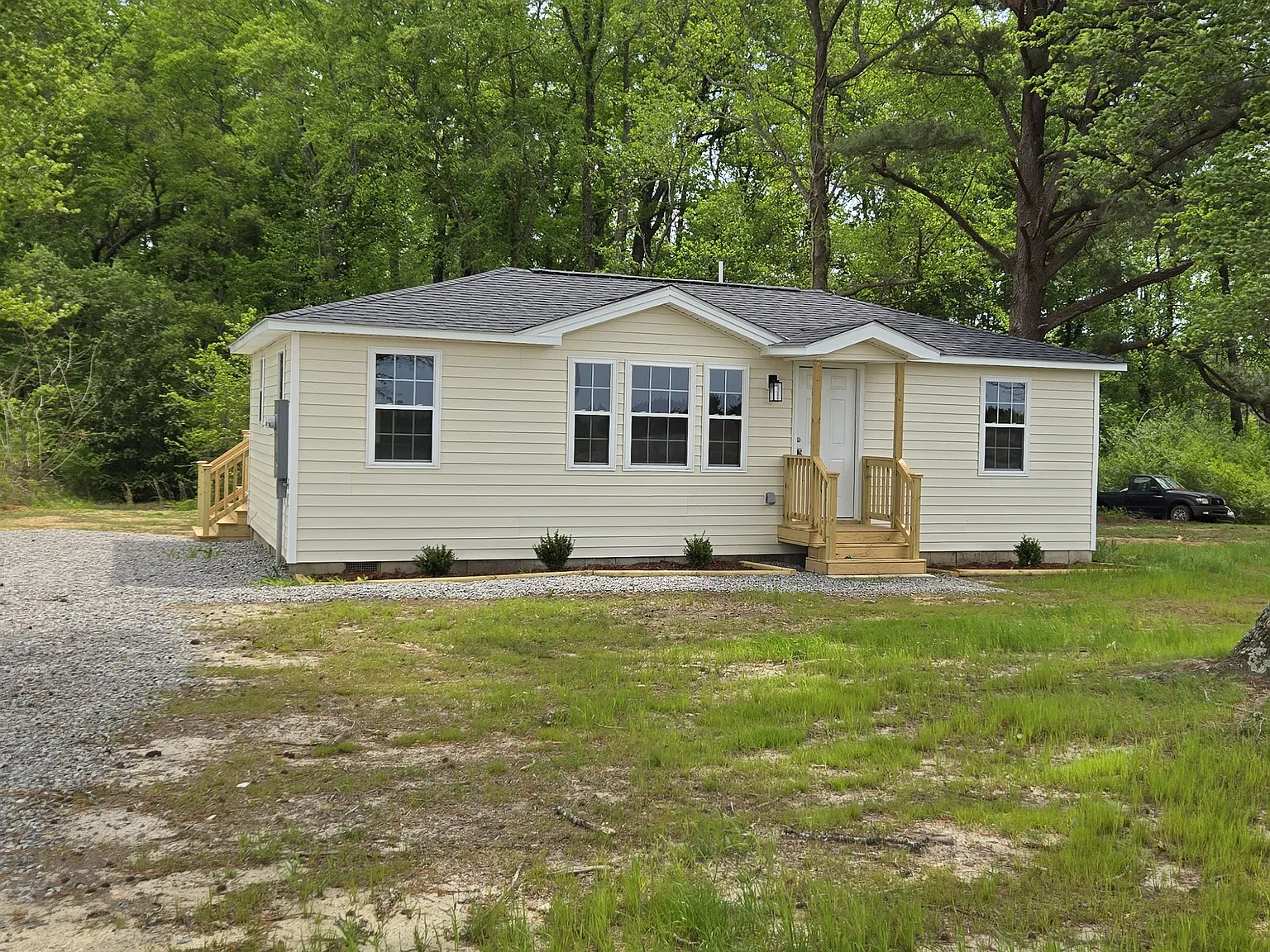 22084 Justice Branch Rd — Photo 2