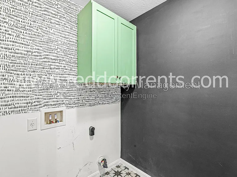 2313 Trefoil Dr — Photo 24