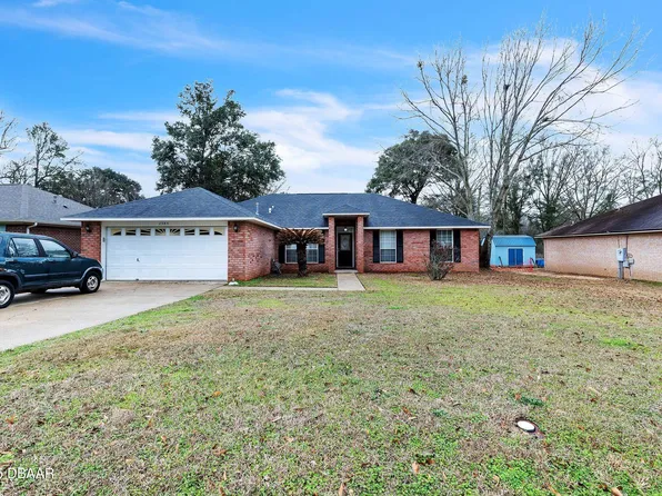 2585 Southern Oaks Dr, Cantonment, FL 32533