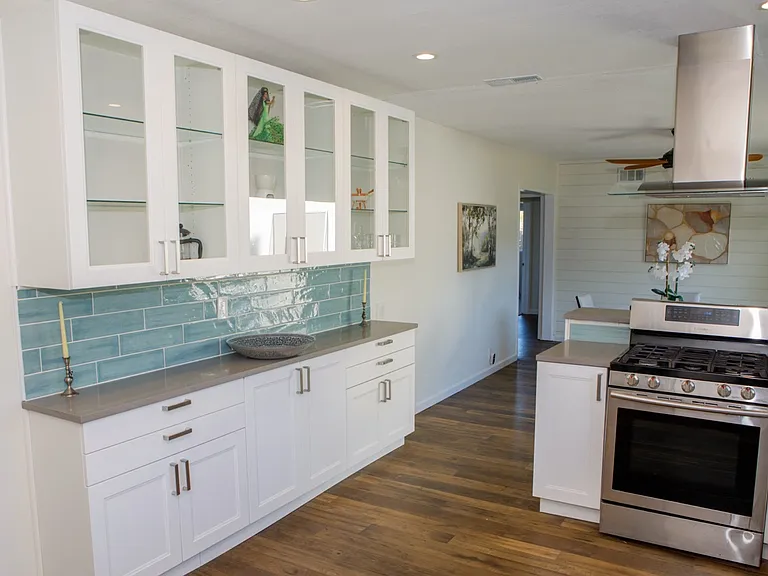 176 W Gainsborough Rd — Photo 17