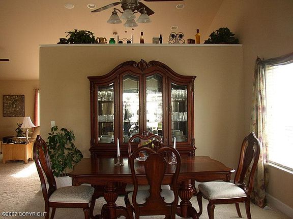 3rd image of 16155 Essex Park Cir