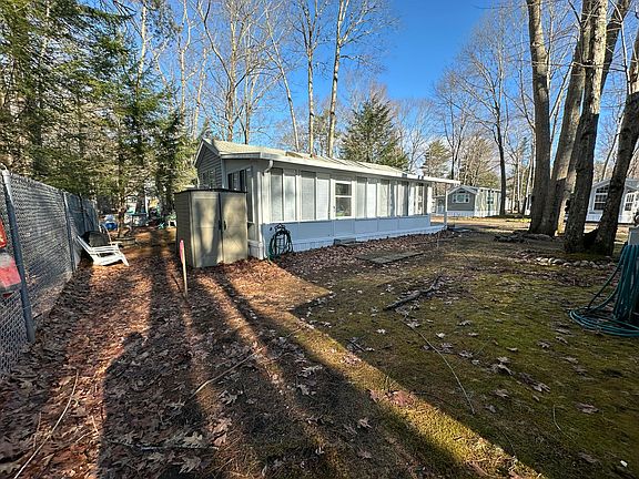 5th image of 150 Chapel Road #817