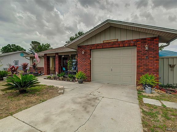 2nd image of 128 W Sugarberry Ln