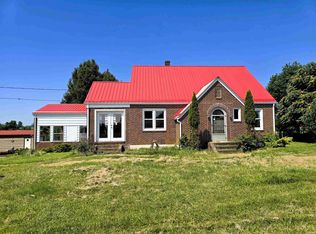 22 High Hill Rd, Hillsville, VA 24343