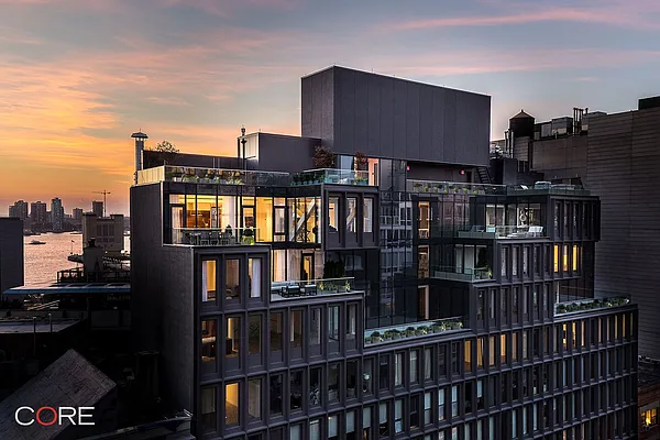 Sold by CORE | media 25