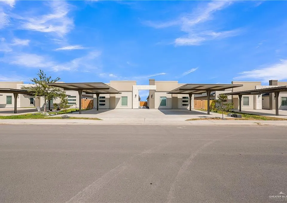 1906 W Violet Dr #3