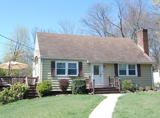 48 Overlook Ave, Basking Ridge, NJ 07920