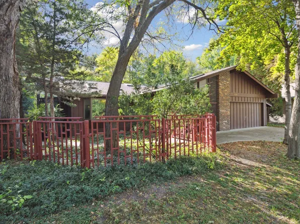 10408 Rich Rd, Bloomington, MN 55437