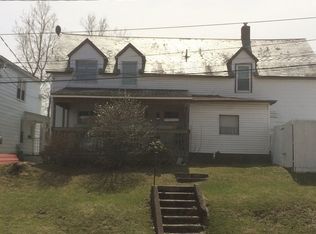 89 Lakeside Ave, Burlington, VT 05401