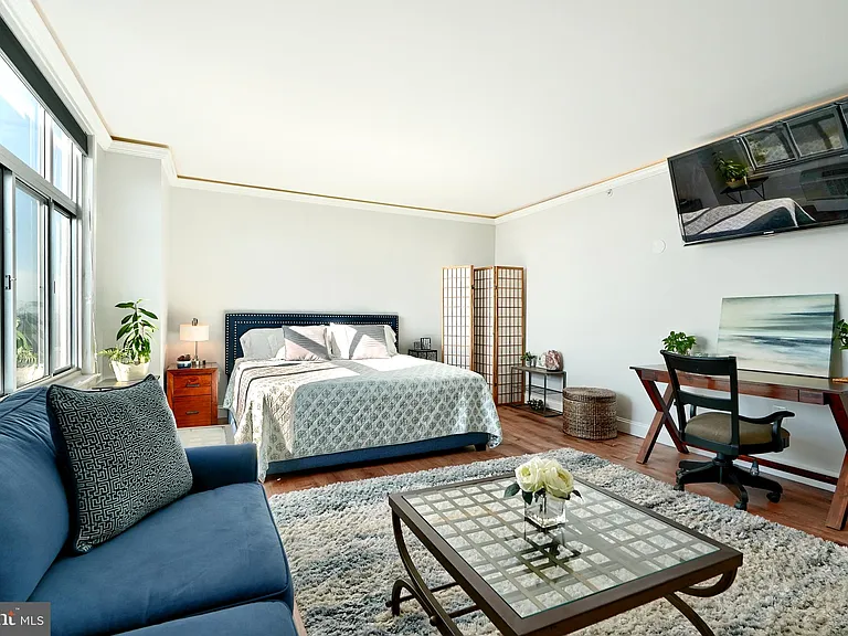 28 Allegheny Ave #2205 — Photo 4