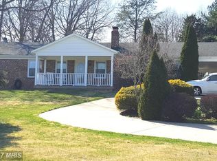 12570 Dumfries Rd, Manassas, VA 20112