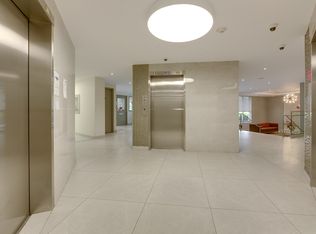 2300 Confederation Pkwy #2B-1BA-914SQFT, Mississauga, ON L5B1R5
