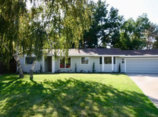 10 Joy River Ct, Sacramento, CA