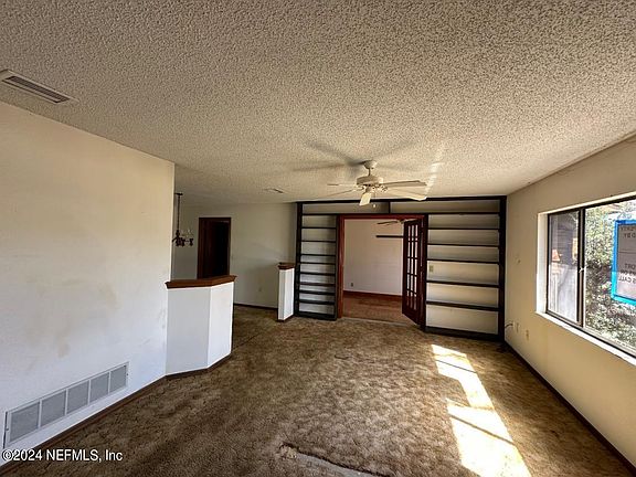 4th image of 39 FLEETWOOD Drive