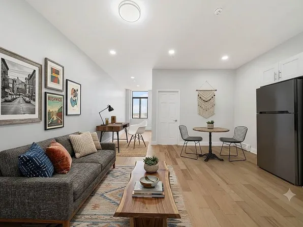 714 Seneca Ave APT 504, Flushing, NY 11385