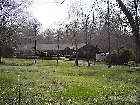 255 Rockcrest 001