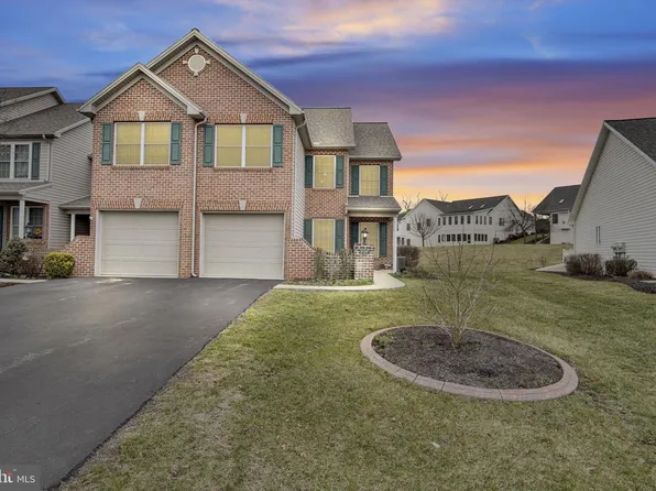 494 Quiggley Cir, Harrisburg, PA 17112