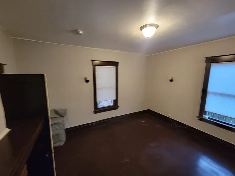 307 N Chestnut St #1 — Photo 9