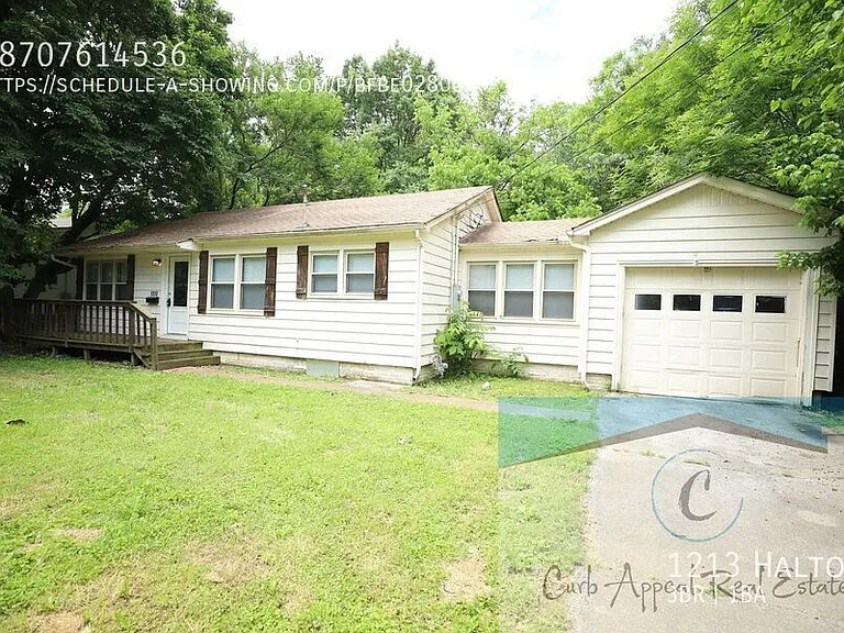 1213 Haltom St — Photo 1