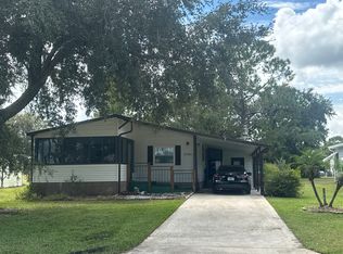2753 Cranmoor Dr, Kissimmee, FL 34758