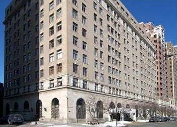2nd image of 2100 N Lincoln Park W APT 11CS