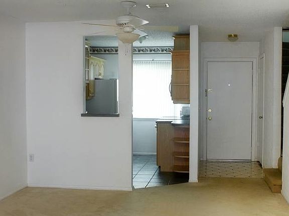 4th image of 102 114th Ter NE