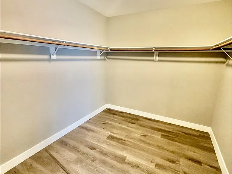 3121 Siena Cir — Photo 28