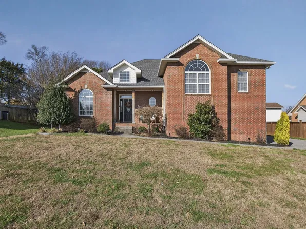 1702 Catalpa Ct, Thompsons Station, TN 37179