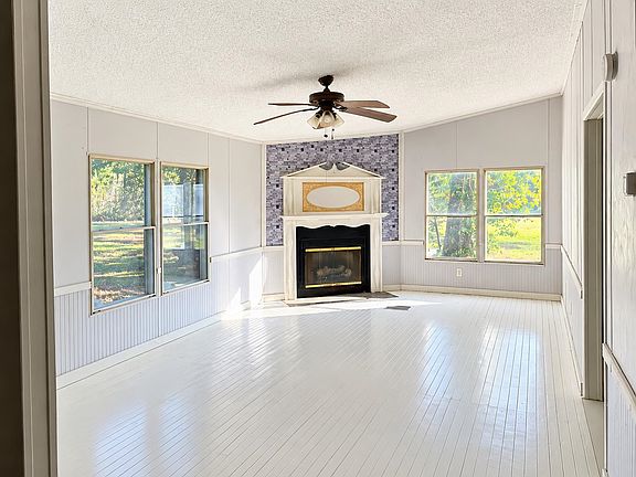 5th image of 725 Winston Rd