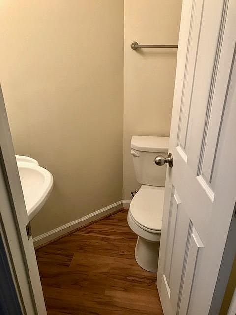2nd image of 1445 Hartland Woods Way
