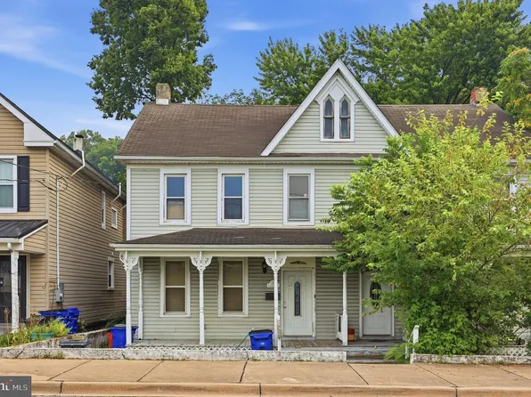 323 E Potomac St, Brunswick, MD 21716