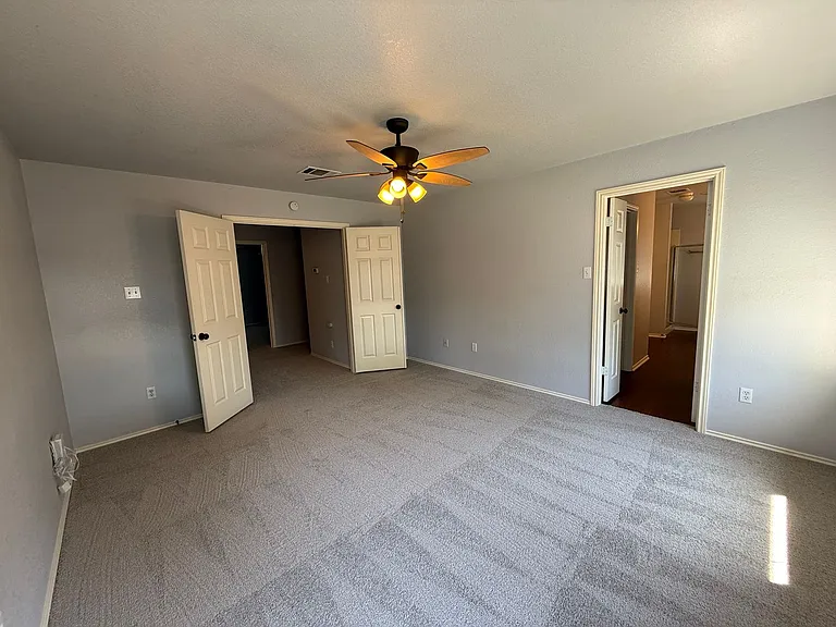14704 Noya Dr — Photo 12