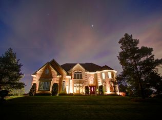 22249 W Vernon Ridge Dr, Mundelein, IL 60060