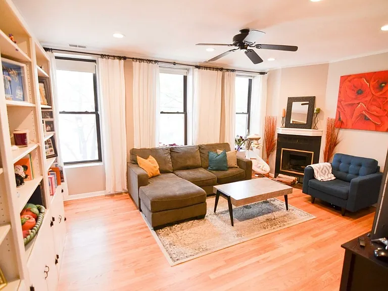 1351 W Webster Ave #2C — Photo 10