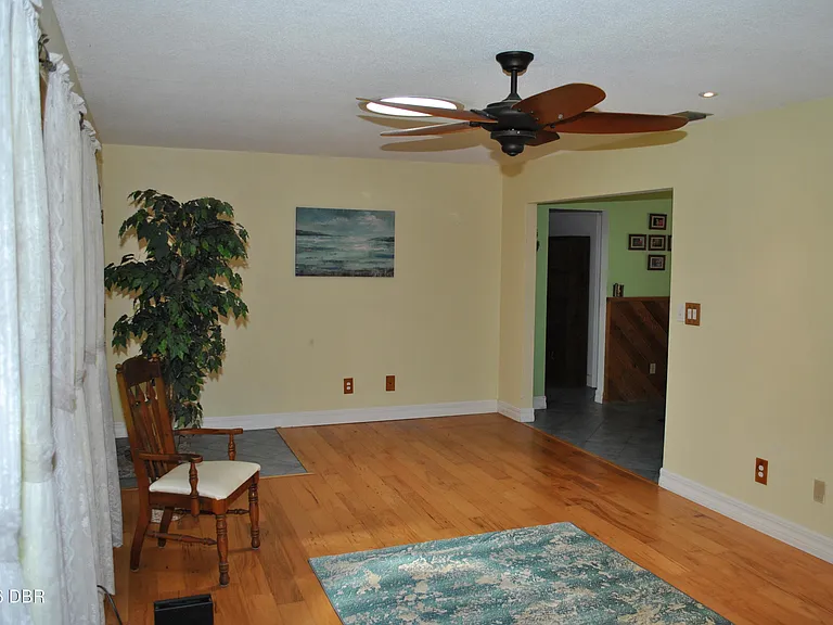 5590 Lancewood Cir S #S — Photo 9