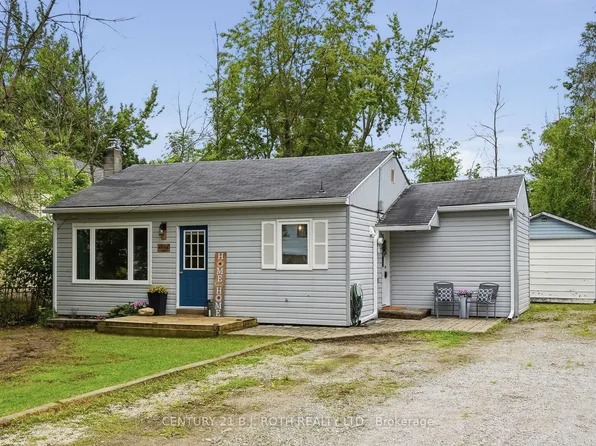 3408 Coronation Ave, Severn, ON L3V 0V8