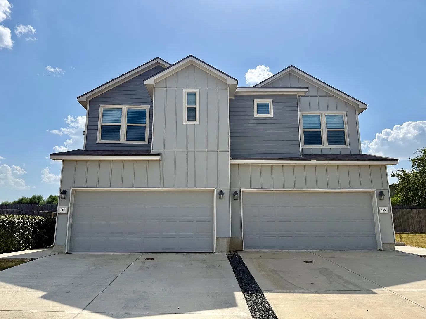 Lovely 3 bedroom/2.5 bath home in small neighborhood Sydney Cove in Cibolo. — Photo 2