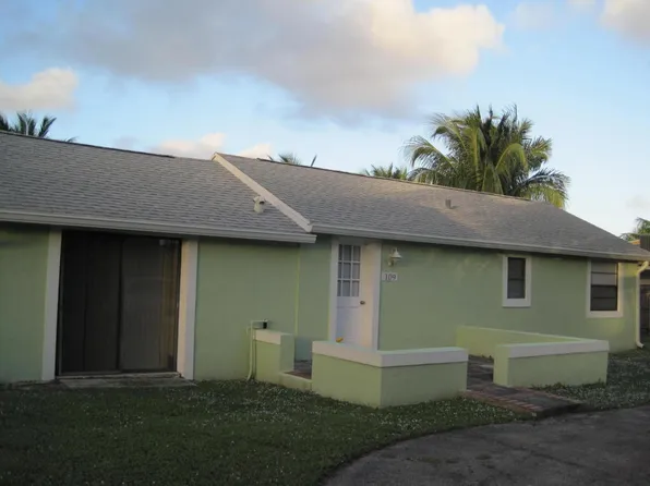 109 E Chandler Rd, Cloud Lake, FL 33406