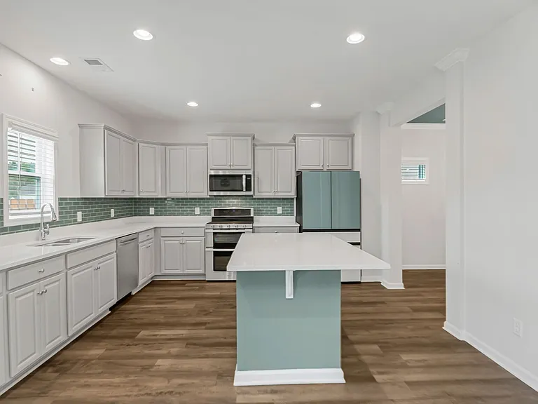 728 Bustling Branch Ln — Photo 8