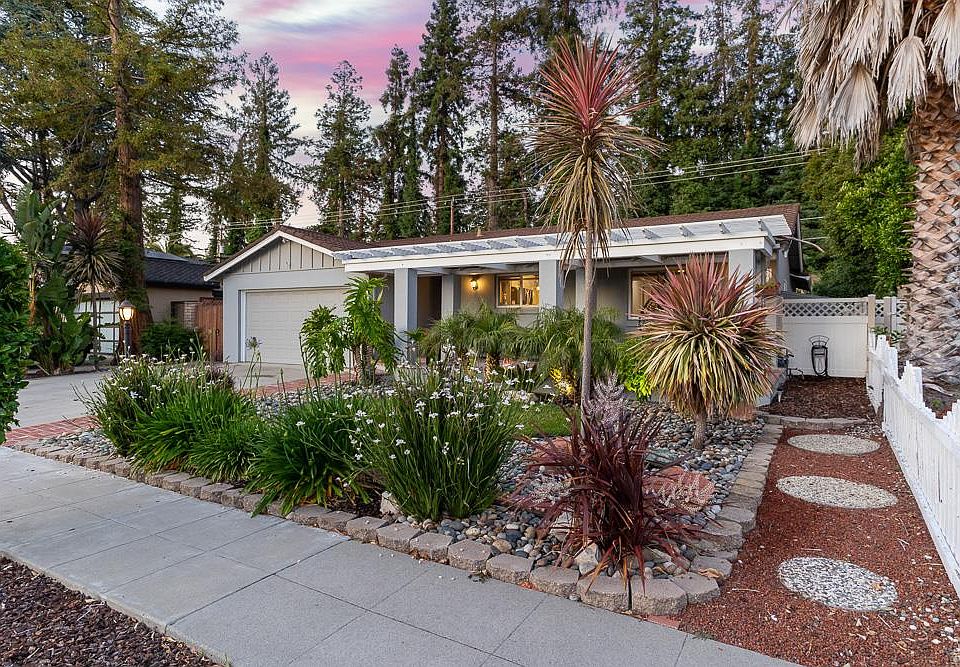1st image of 1048 Almarida Dr