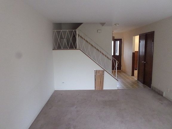 5th image of 8411 Lotus Ave