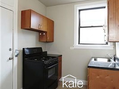 3rd image of 8114 S Essex Ave #Gdn